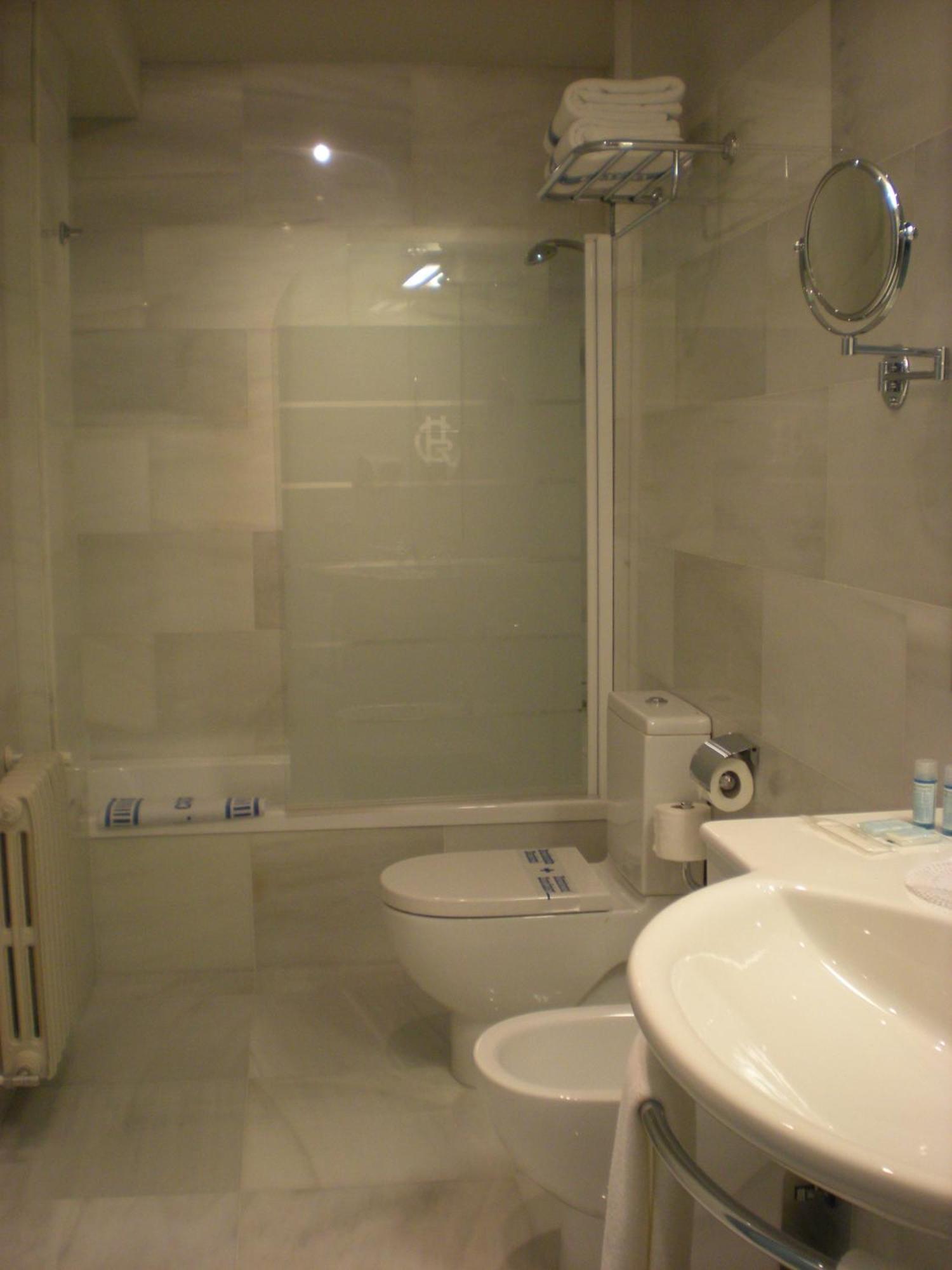 Hotel - Restaurante Casa Rosita กัมบาโดส ภายนอก รูปภาพ