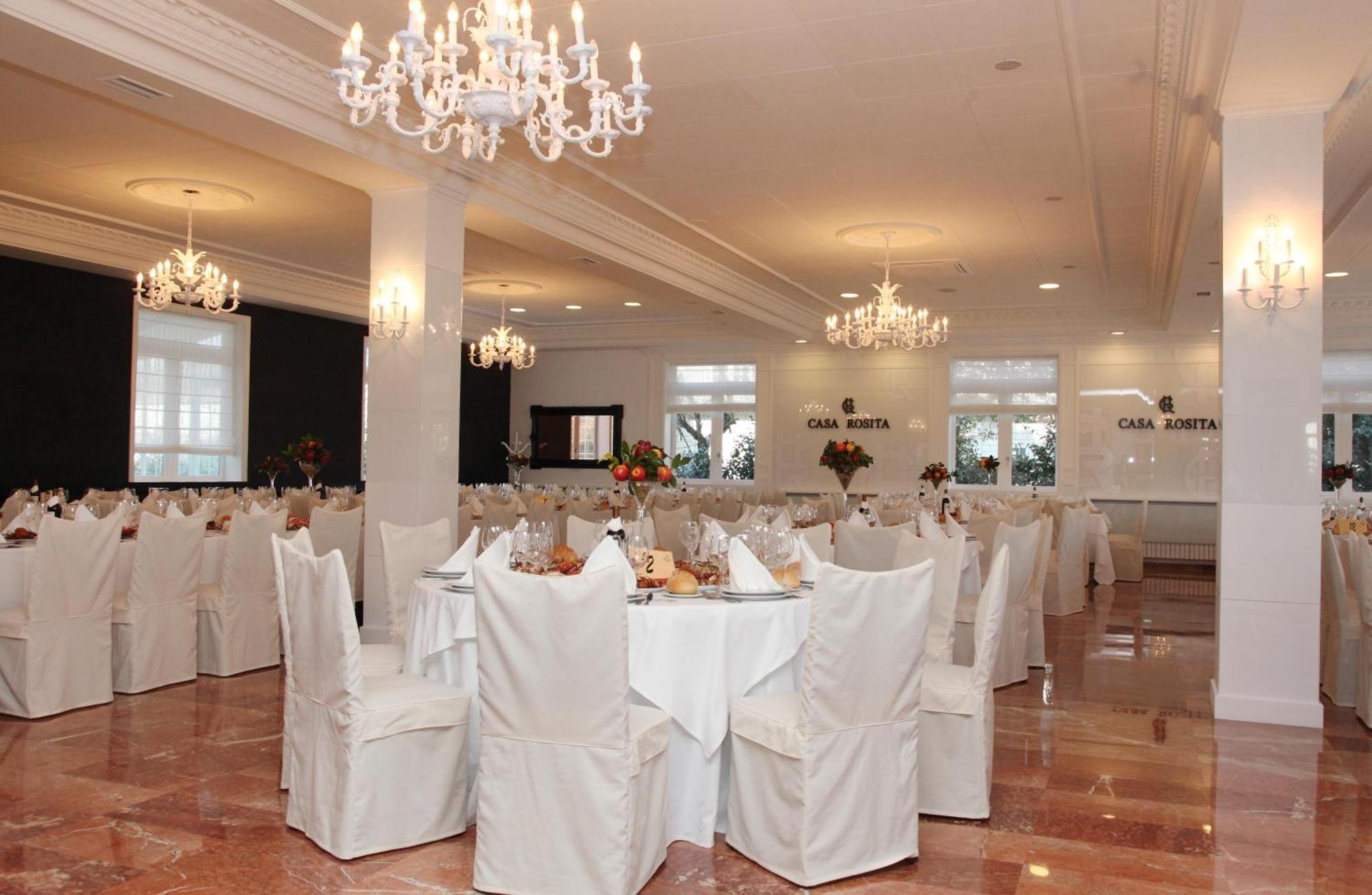 Hotel - Restaurante Casa Rosita กัมบาโดส ภายนอก รูปภาพ