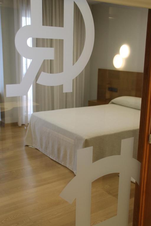 Hotel - Restaurante Casa Rosita กัมบาโดส ภายนอก รูปภาพ
